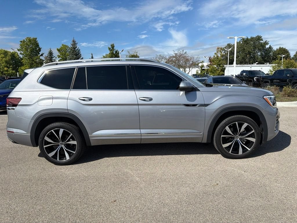 2024 Volkswagen Atlas 2.0T SEL Premium R-Line