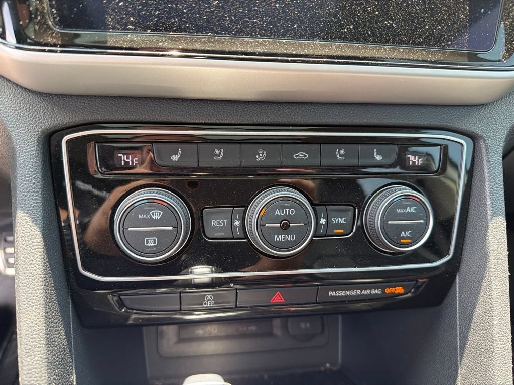2022 Volkswagen Atlas 3.6L V6 SEL Premium R-Line