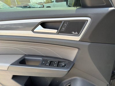 2022 Volkswagen Atlas 3.6L V6 SEL Premium R-Line
