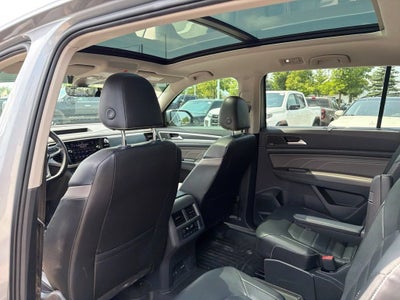 2022 Volkswagen Atlas 3.6L V6 SEL Premium R-Line