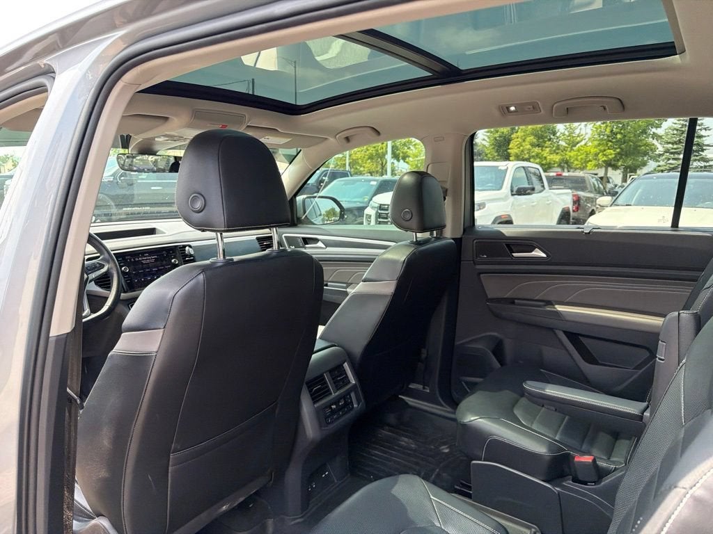 2022 Volkswagen Atlas 3.6L V6 SEL Premium R-Line