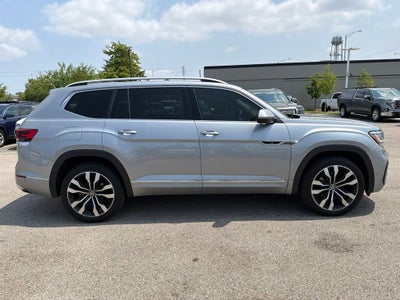 2022 Volkswagen Atlas 3.6L V6 SEL Premium R-Line
