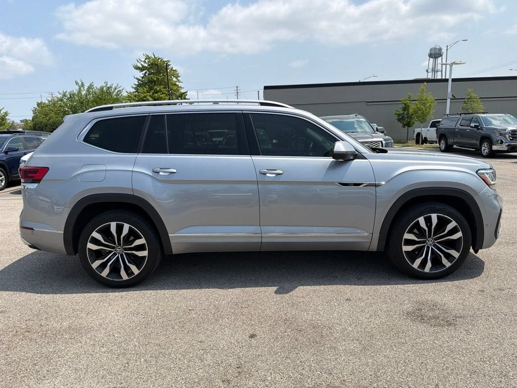 2022 Volkswagen Atlas 3.6L V6 SEL Premium R-Line