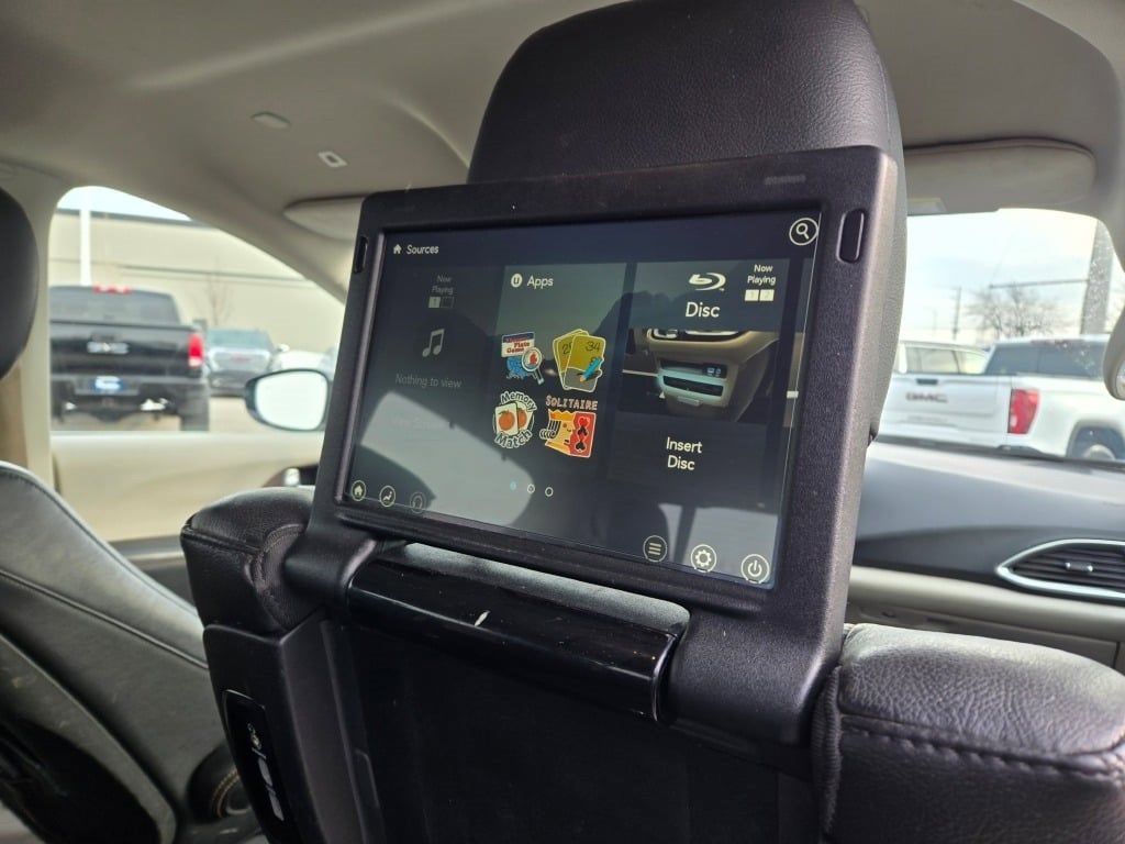 2019 Chrysler Pacifica Touring L Plus