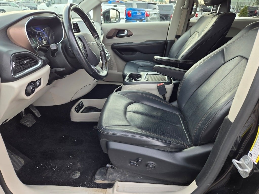 2019 Chrysler Pacifica Touring L Plus