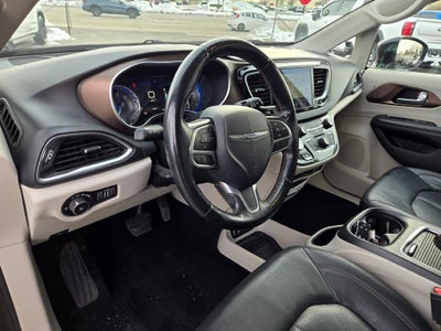 2019 Chrysler Pacifica Touring L Plus