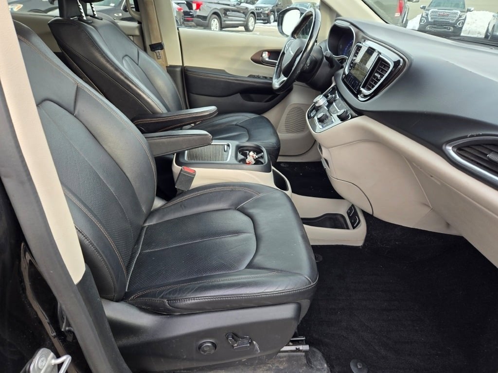 2019 Chrysler Pacifica Touring L Plus