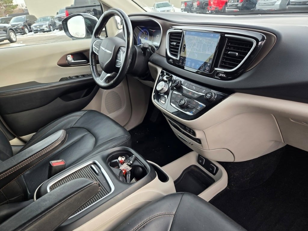 2019 Chrysler Pacifica Touring L Plus