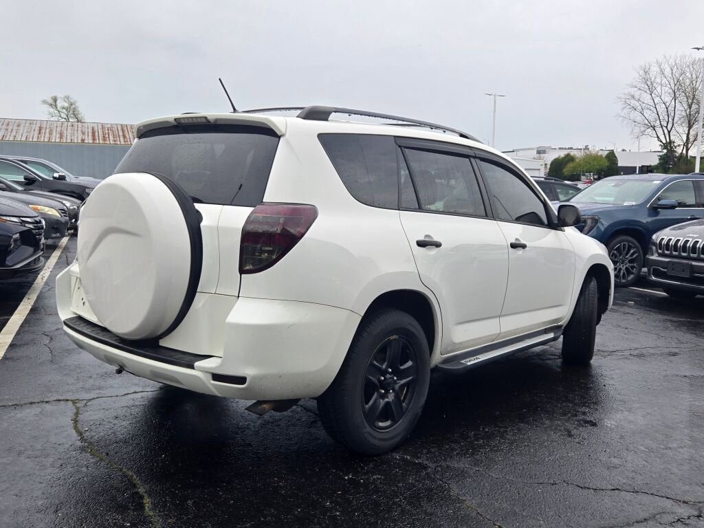 2010 Toyota RAV4 FWD 4dr 4-cyl 4-Spd AT (Natl)
