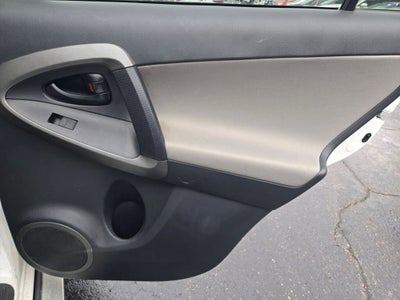 2010 Toyota RAV4 FWD 4dr 4-cyl 4-Spd AT (Natl)