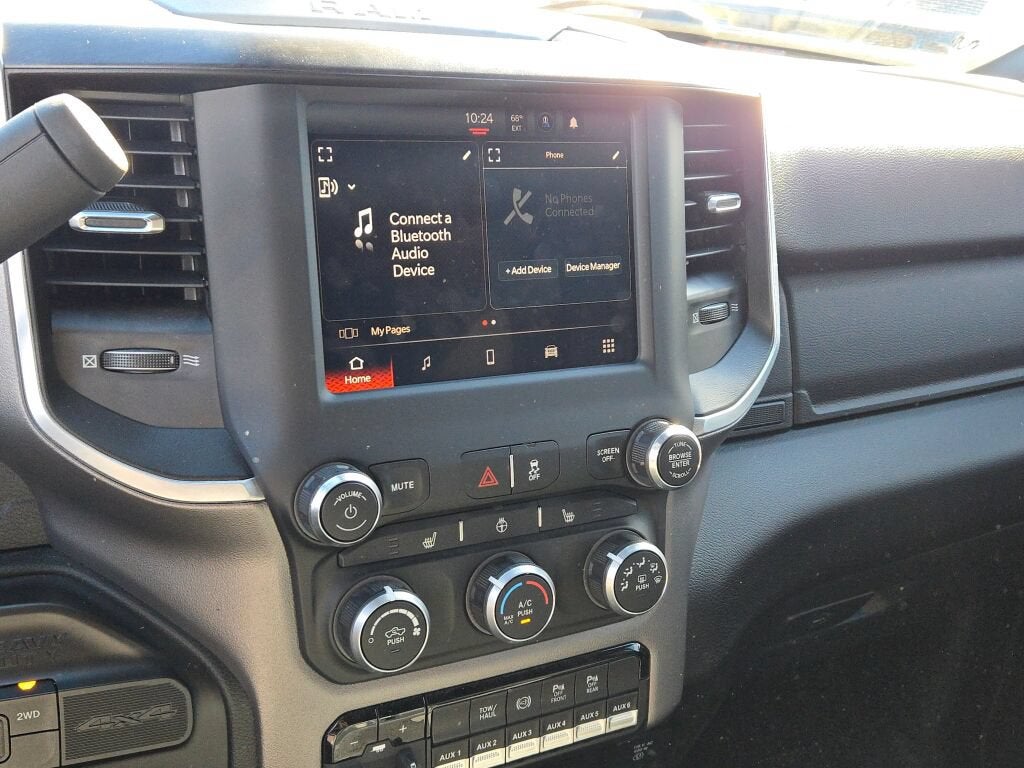 2023 RAM 2500 Big Horn Crew Cab 4x4 6'4" Box