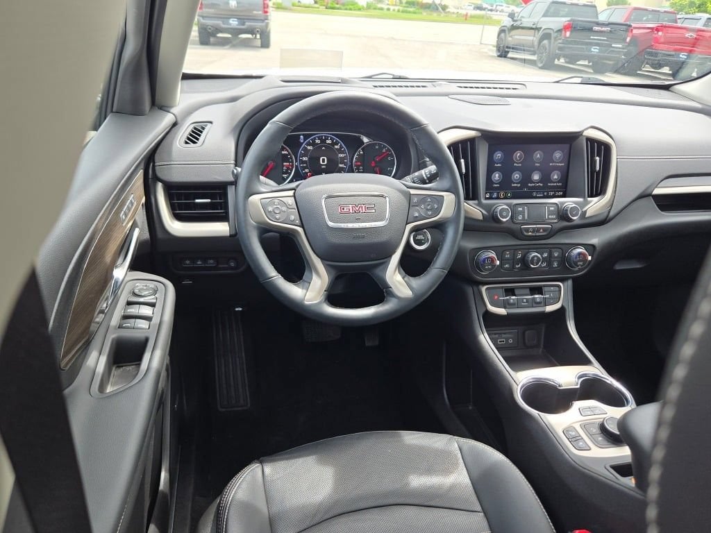2024 GMC Terrain Denali