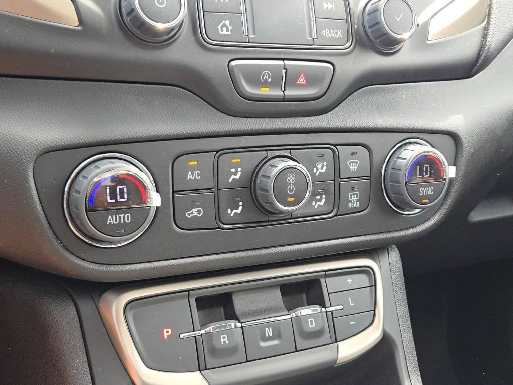2024 GMC Terrain Denali