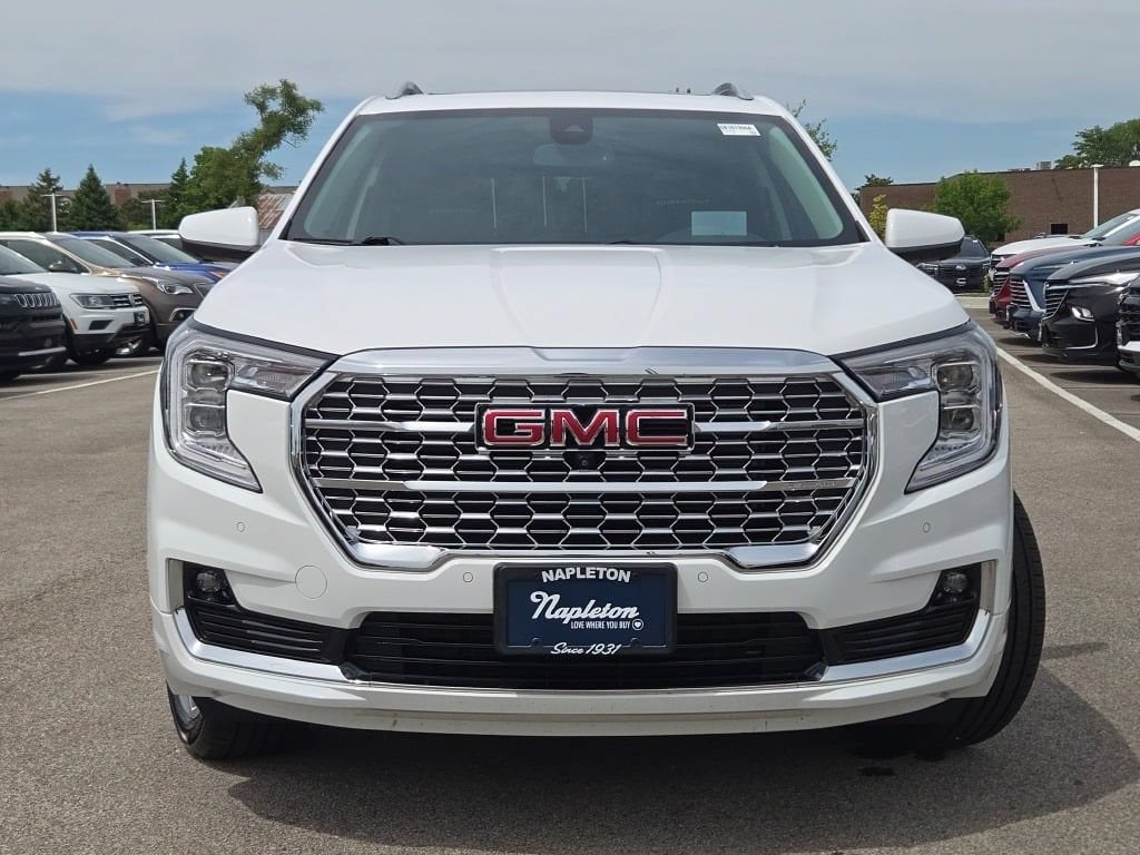 2024 GMC Terrain Denali