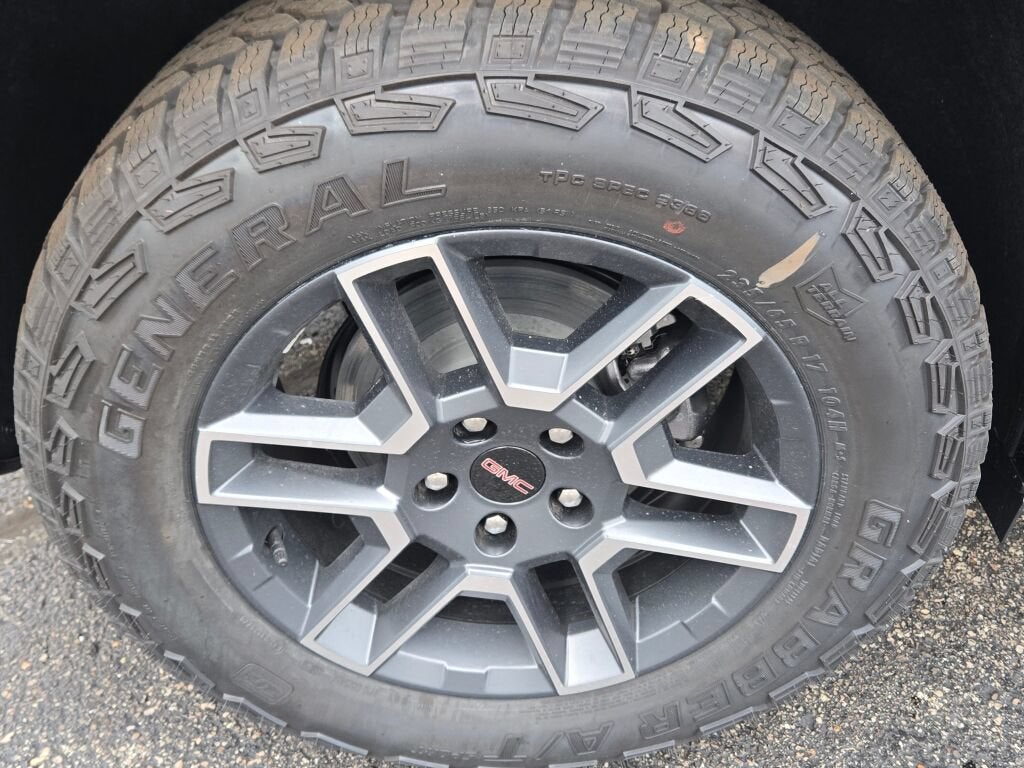 2027 GMC Terrain AT4