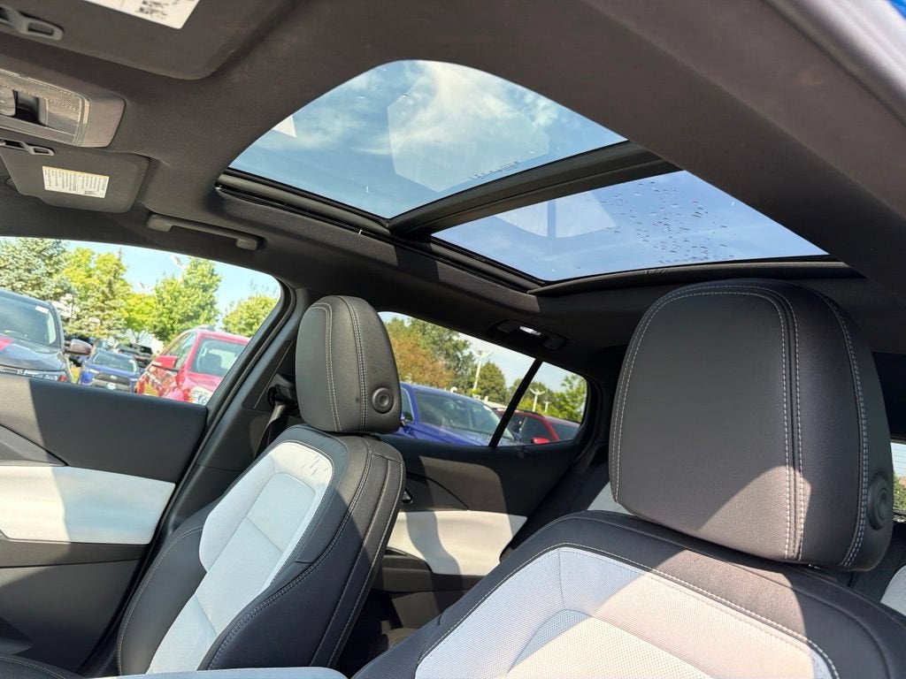 2024 Chevrolet Equinox EV 2LT