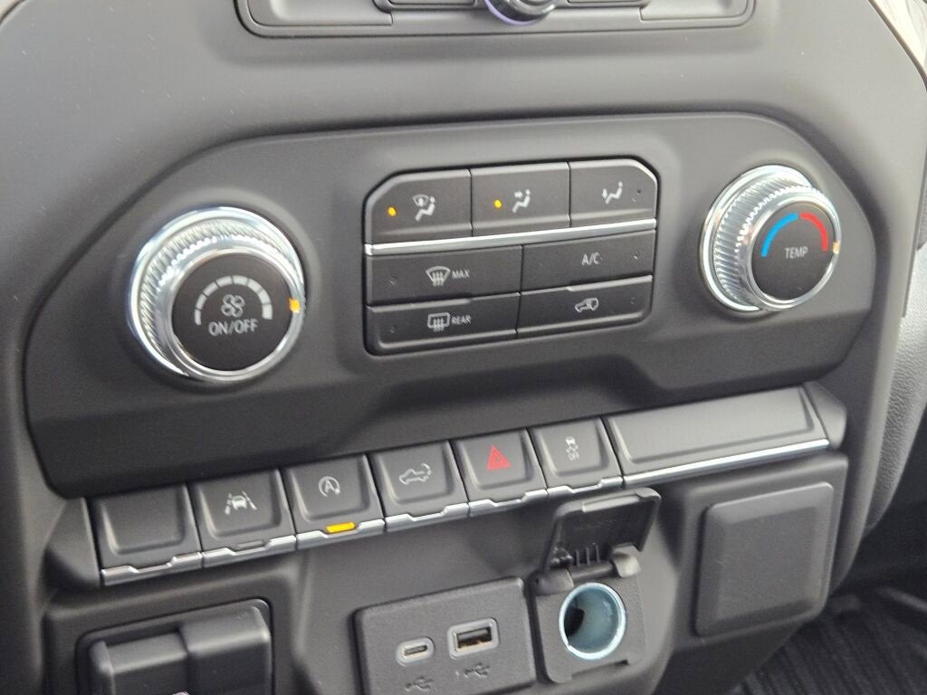 2025 GMC Sierra 1500 Pro