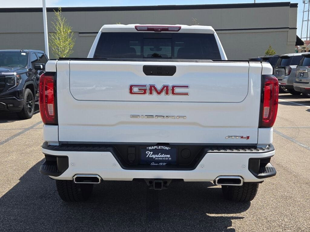 2022 GMC Sierra 1500 Limited AT4
