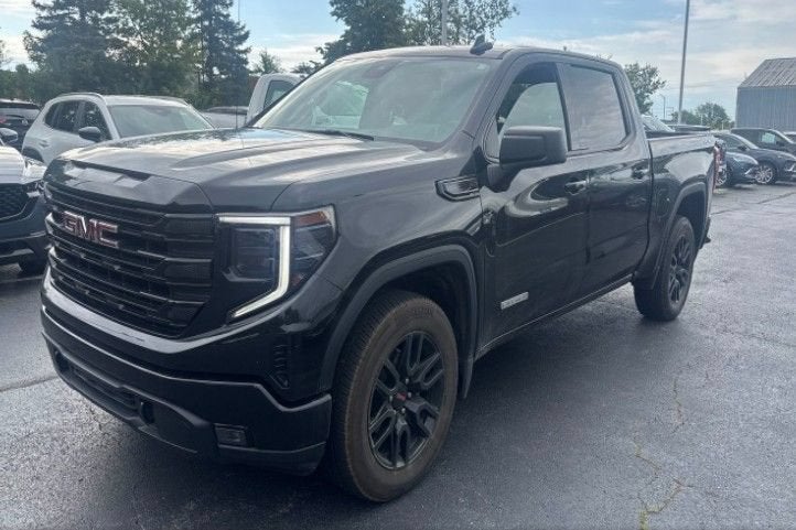 2024 GMC Sierra 1500 Elevation