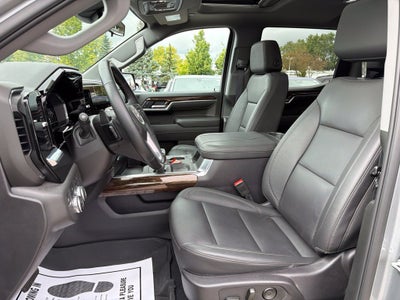 2025 GMC Sierra 1500 Elevation