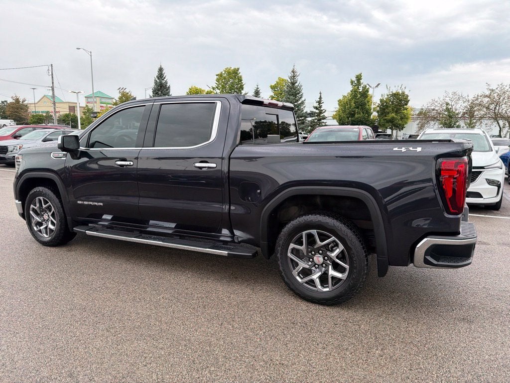2024 GMC Sierra 1500 SLT