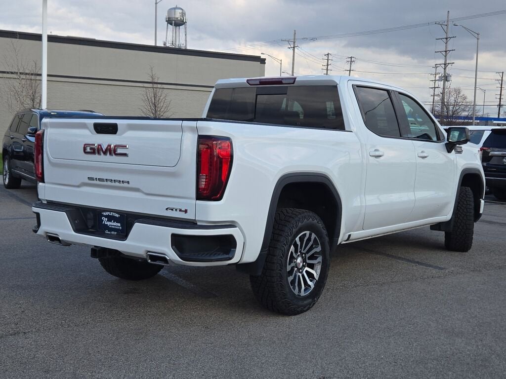 2022 GMC Sierra 1500 AT4