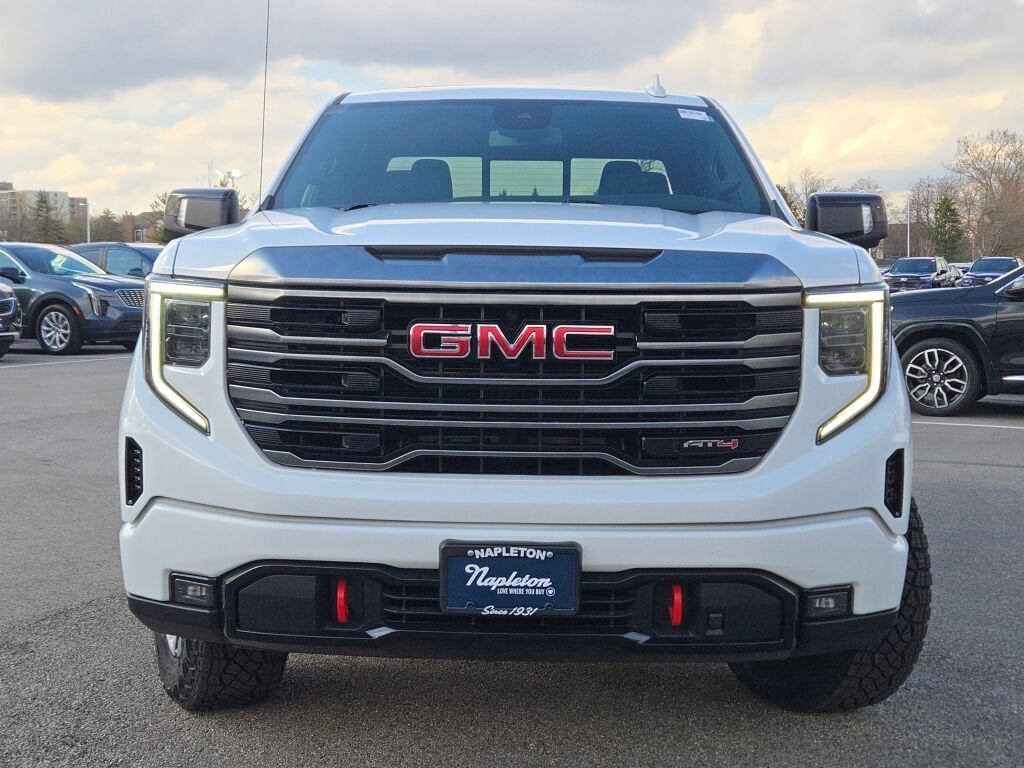 2022 GMC Sierra 1500 AT4