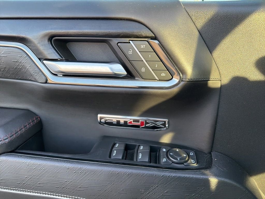 2024 GMC Sierra 1500 AT4X