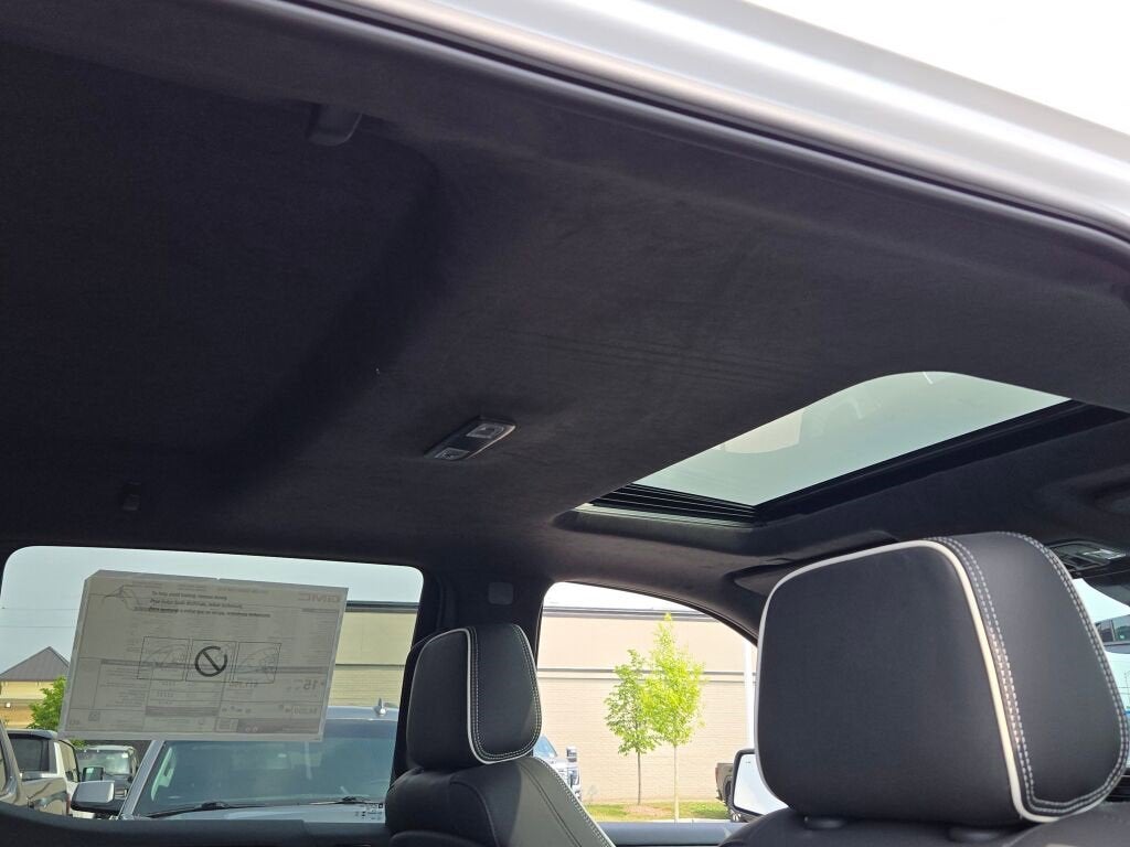 2025 GMC Sierra 1500 AT4X