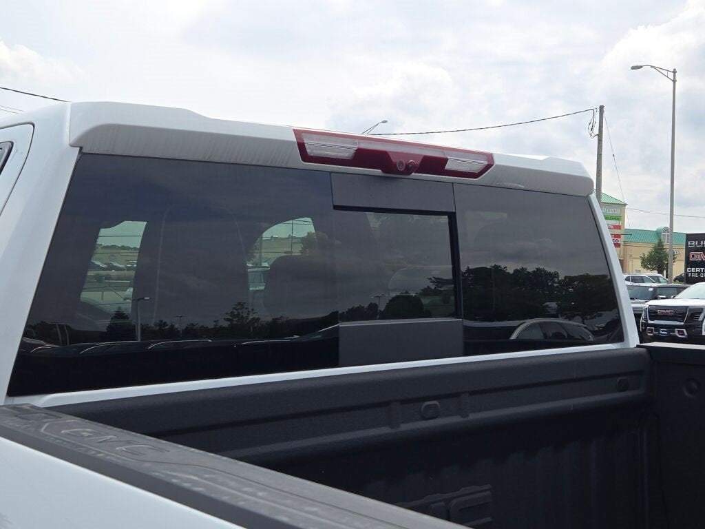 2025 GMC Sierra 1500 AT4X