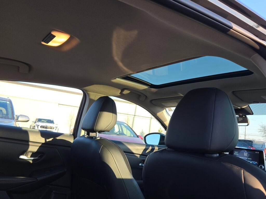 2023 Nissan Sentra SR