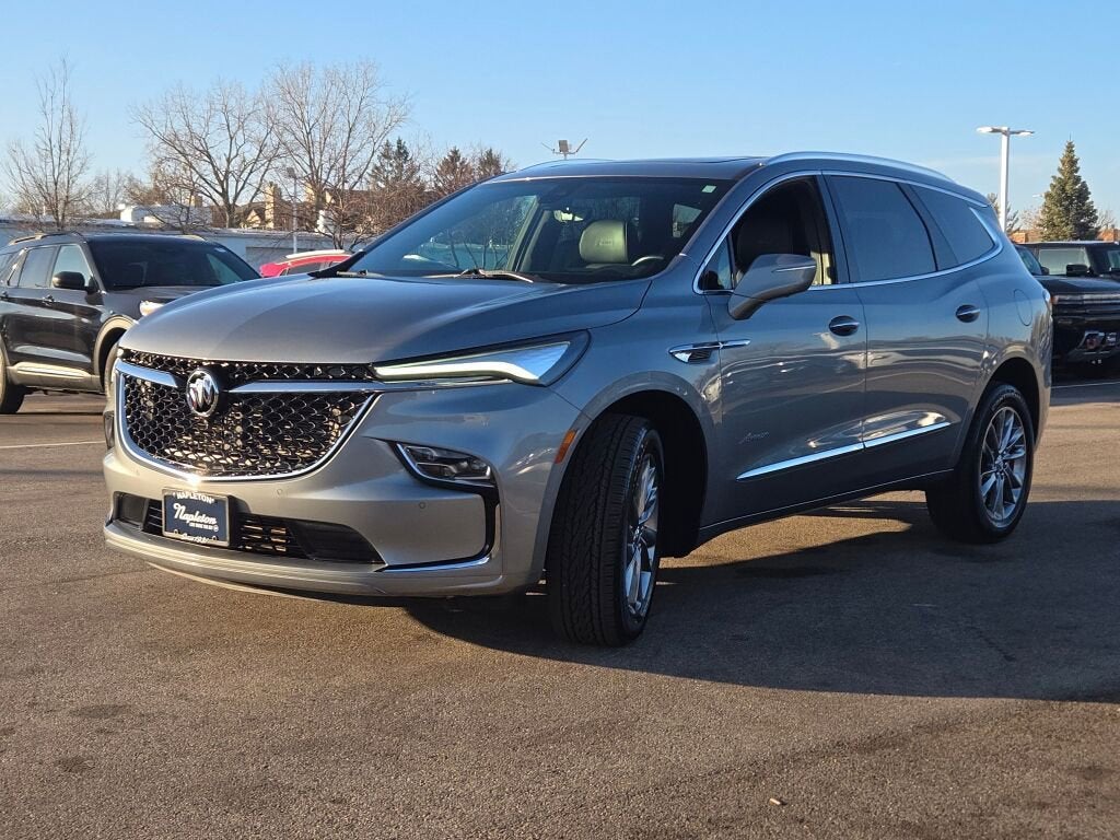 2024 Buick Enclave Avenir
