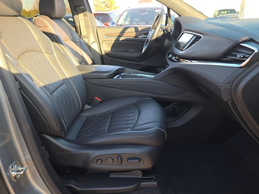 2024 Buick Enclave Avenir