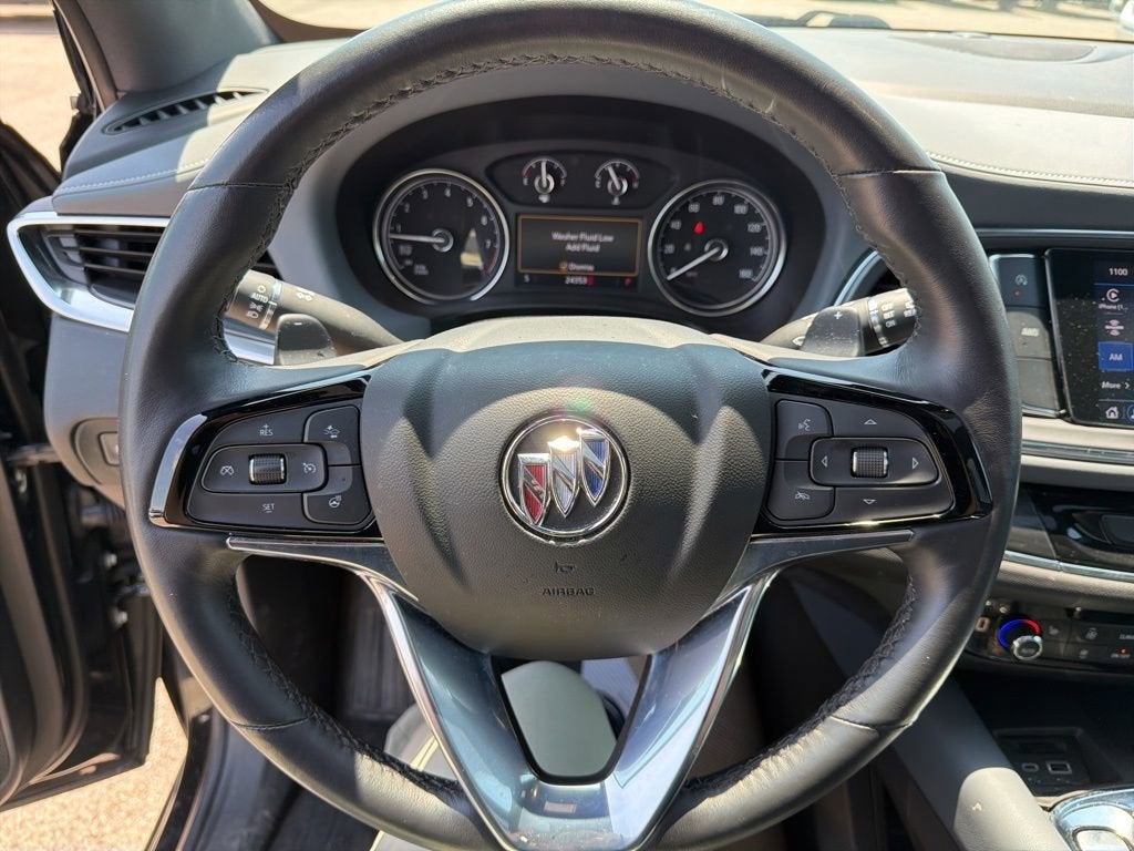 2024 Buick Enclave Essence