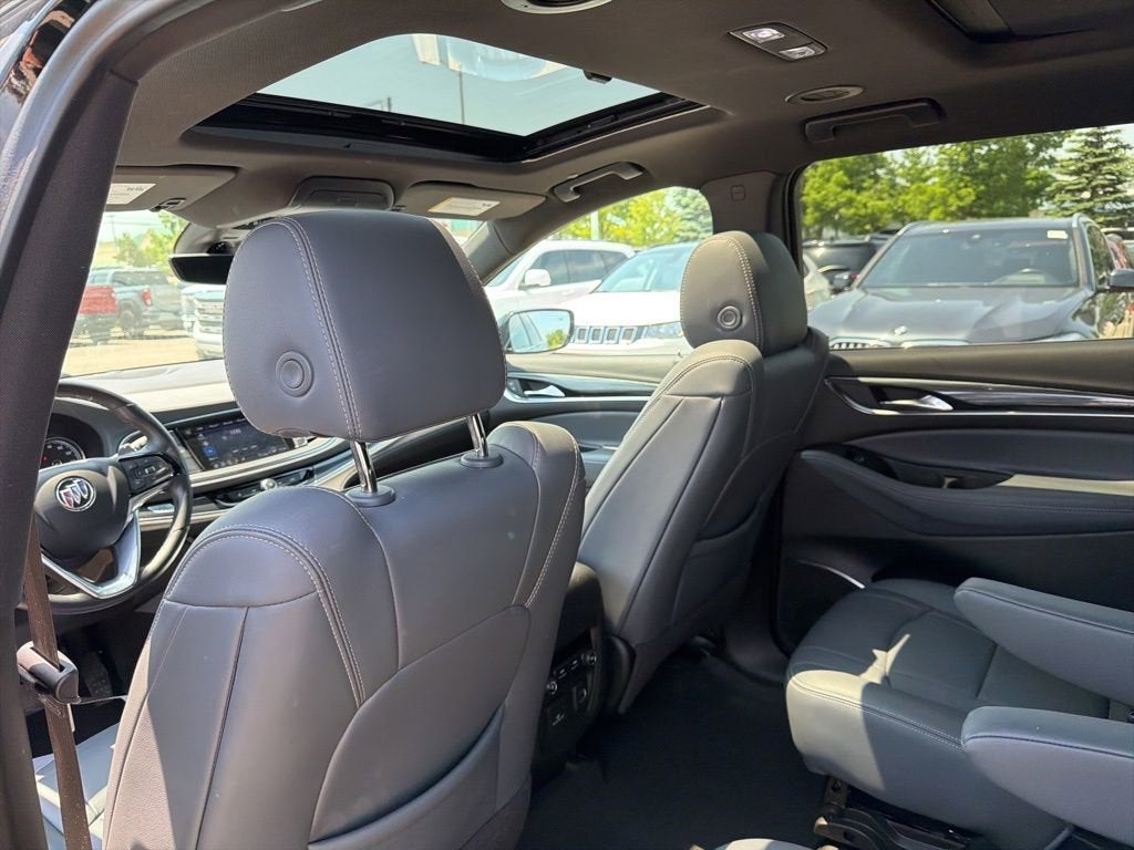 2024 Buick Enclave Essence