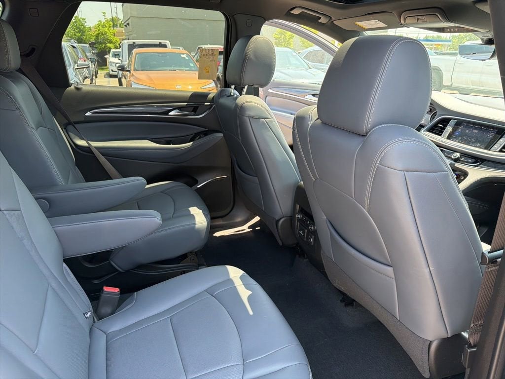 2024 Buick Enclave Essence