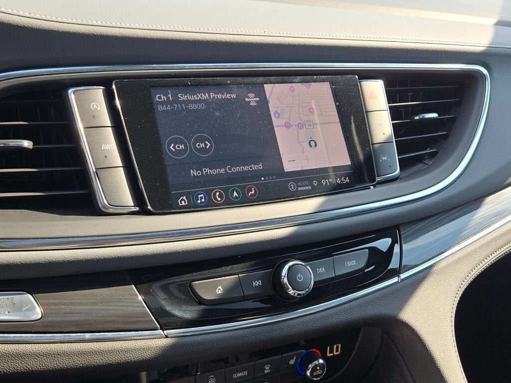 2024 Buick Enclave Essence