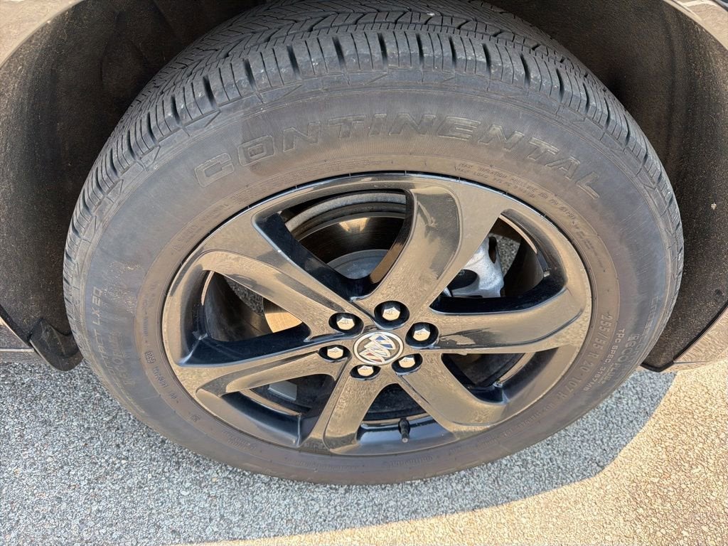 2024 Buick Enclave Essence