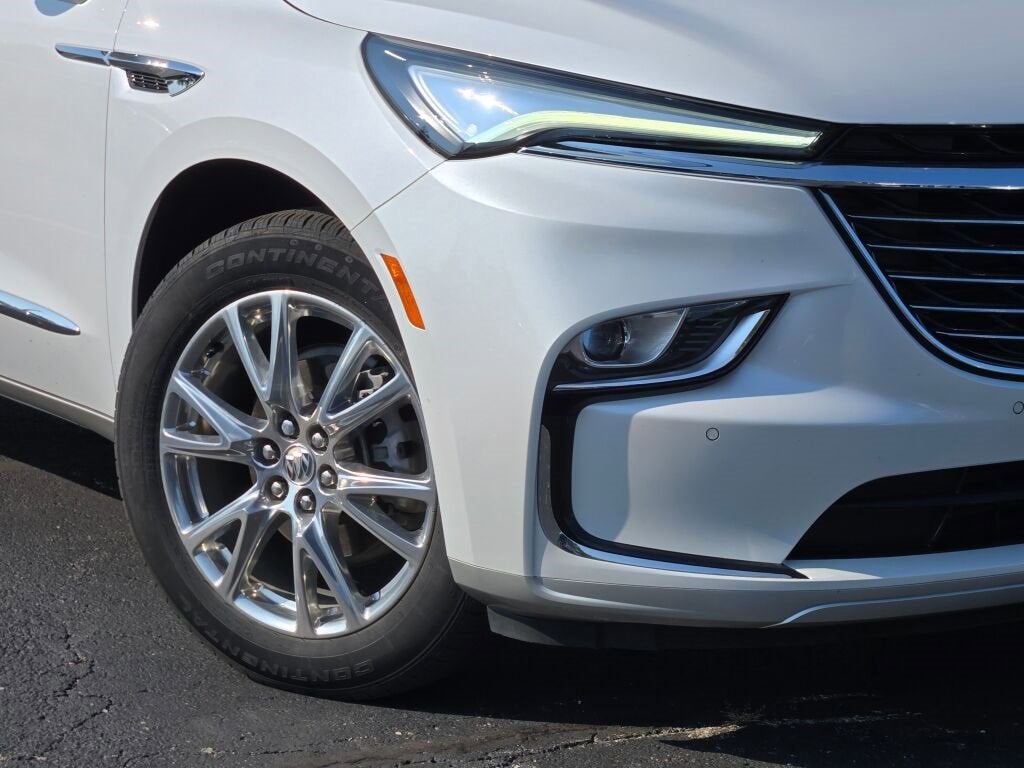 2023 Buick Enclave Premium