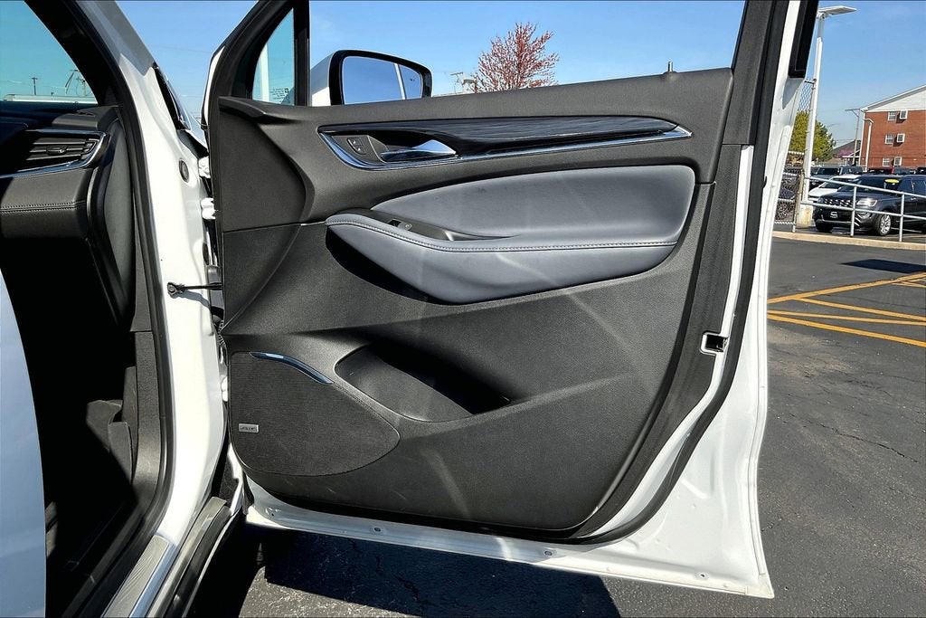 2023 Buick Enclave Premium