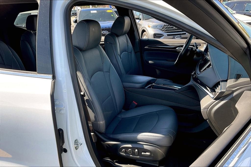 2023 Buick Enclave Premium