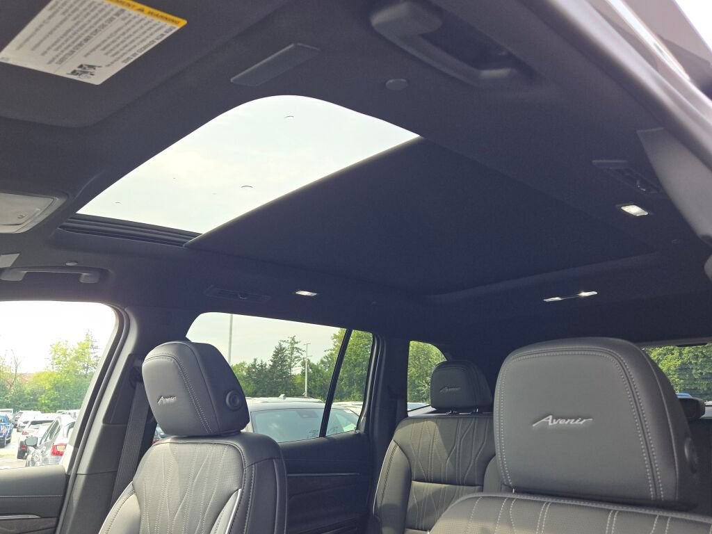 2027 Buick Enclave Avenir