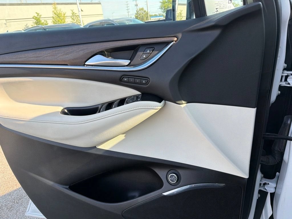 2022 Buick Enclave Avenir