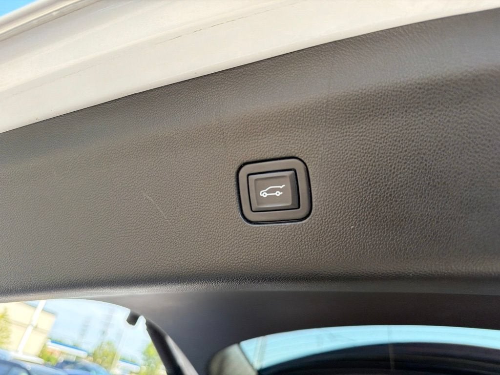 2022 Buick Enclave Avenir