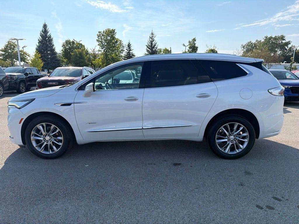 2022 Buick Enclave Avenir