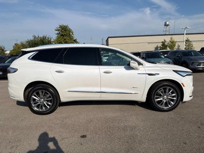 2022 Buick Enclave Avenir