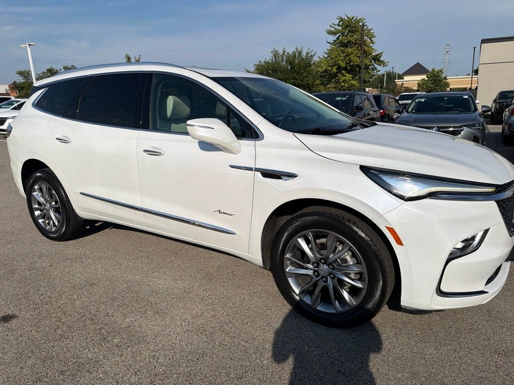 2022 Buick Enclave Avenir