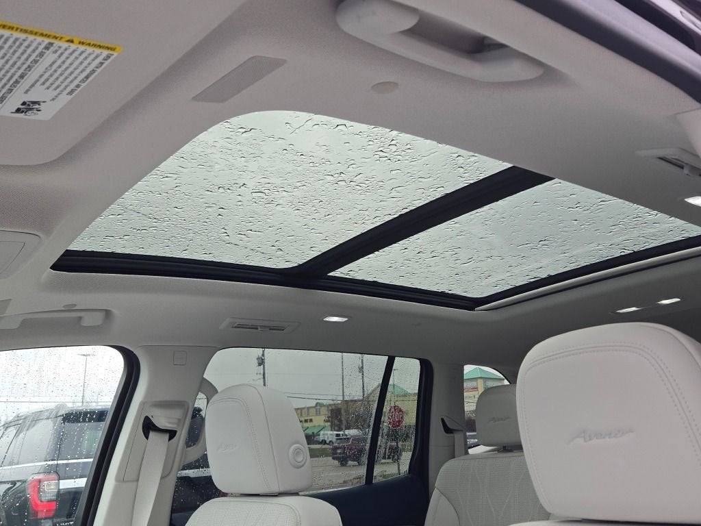 2025 Buick Enclave Avenir