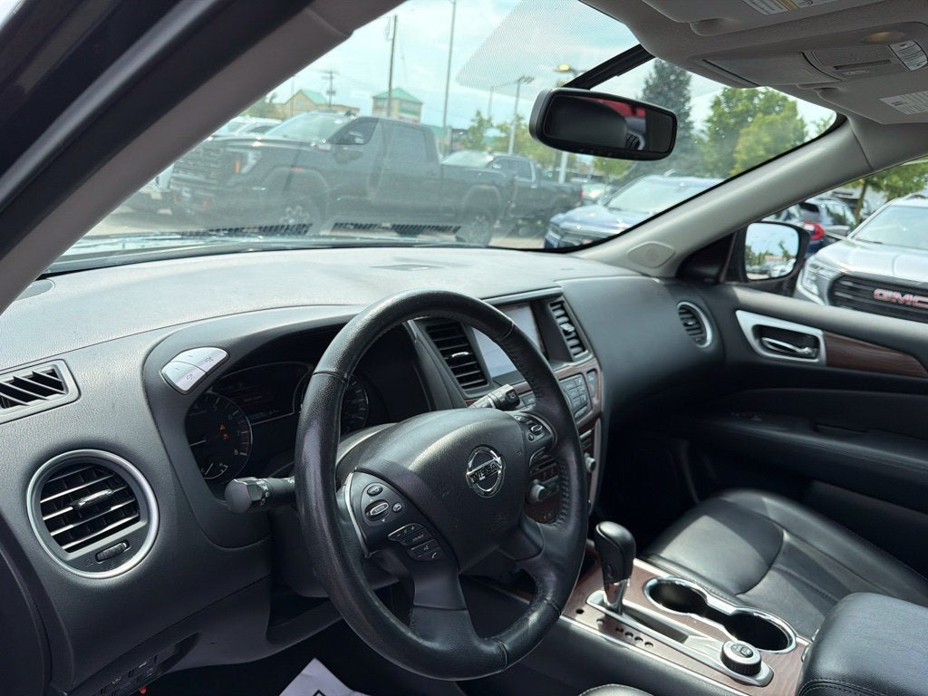 2019 Nissan Pathfinder Platinum