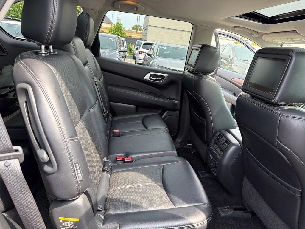 2019 Nissan Pathfinder Platinum